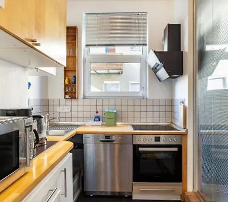 Loft Im Fabrikstil Mit 2 Eigenen Schlafzimmern Mit Wlan Und Parkplatz Apartment *