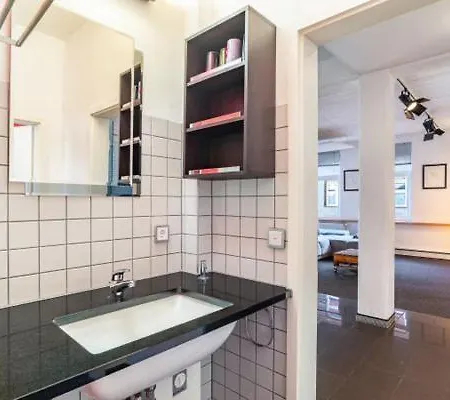 Apartment Loft Im Fabrikstil Mit 2 Eigenen Schlafzimmern Mit Wlan Und Parkplatz